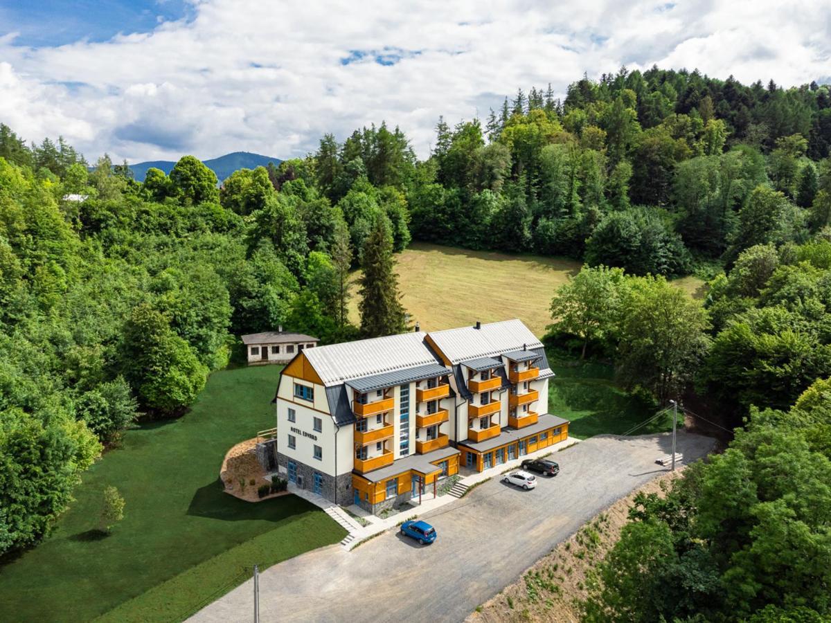 Frenštát pod Radhoštěm Hotel Edvard المظهر الخارجي الصورة