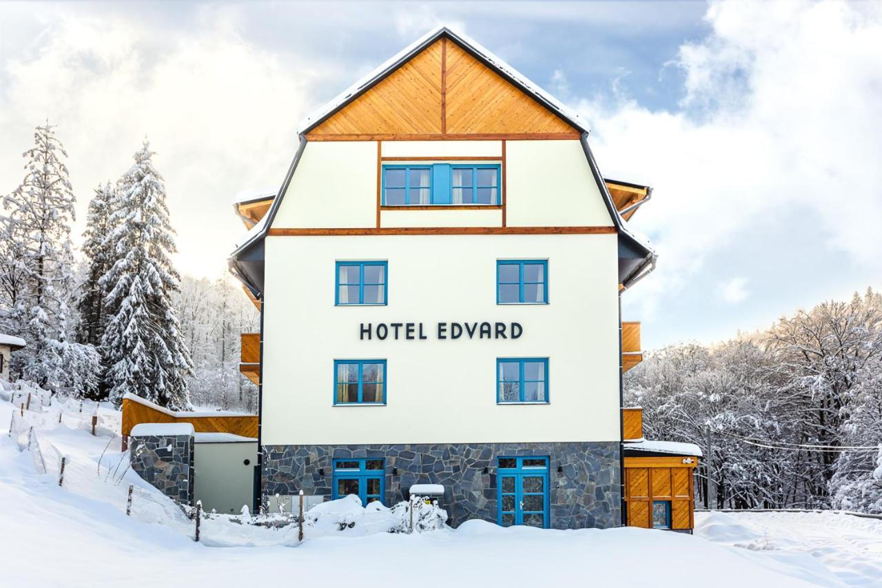 Frenštát pod Radhoštěm Hotel Edvard المظهر الخارجي الصورة